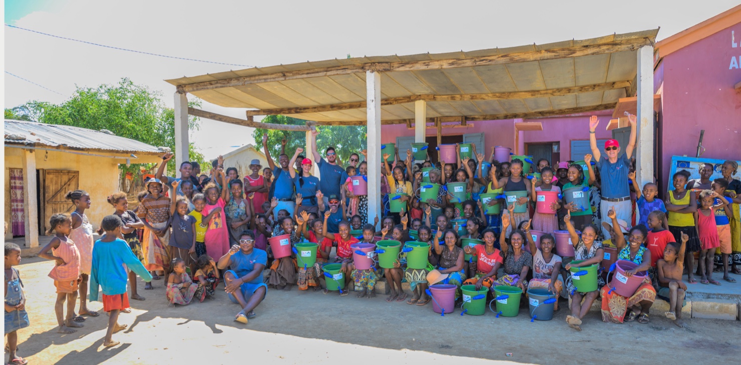 A Madagascar community with their new Fly for Water filter kits